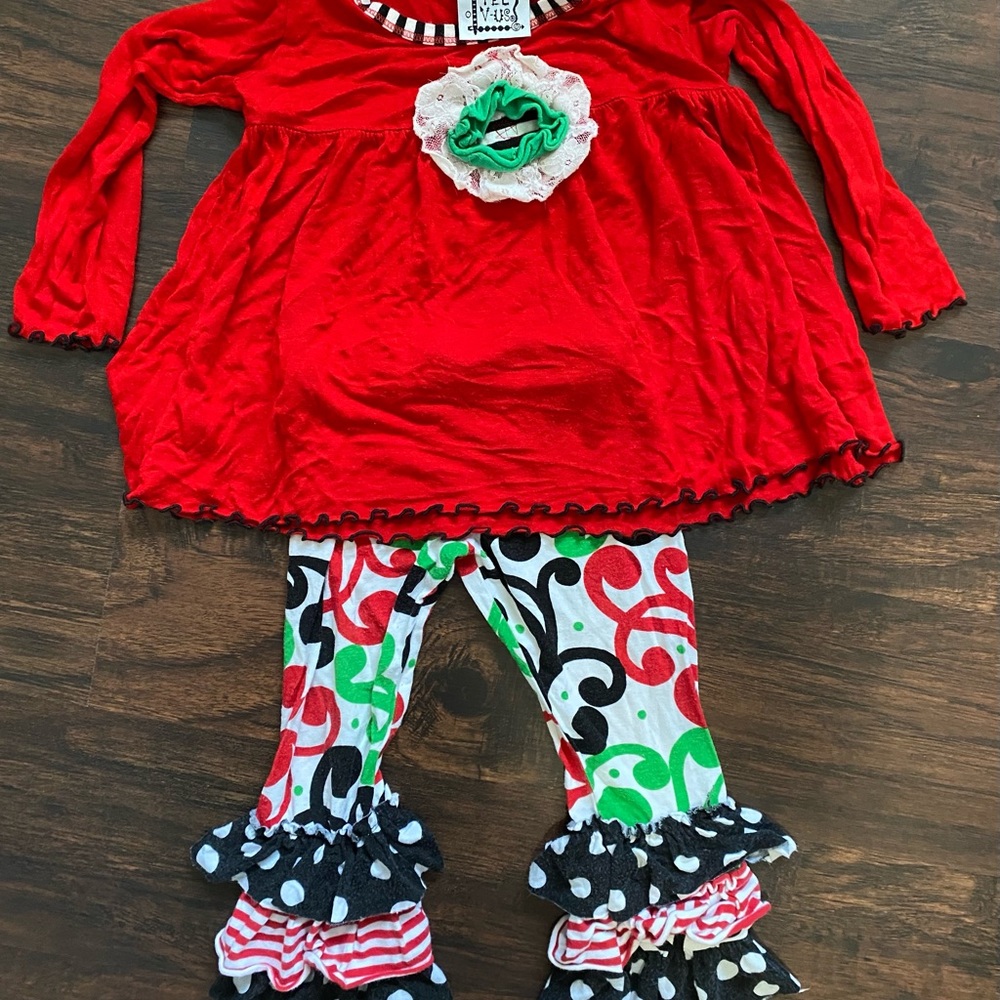2T Boutique Christmas outfit